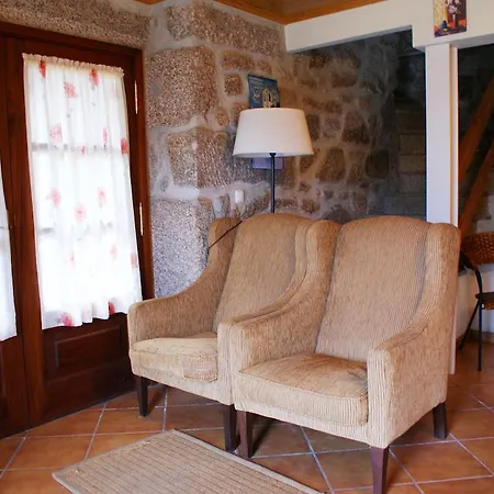 Feriehus Recantos De Castro - Casa Do Barreiro