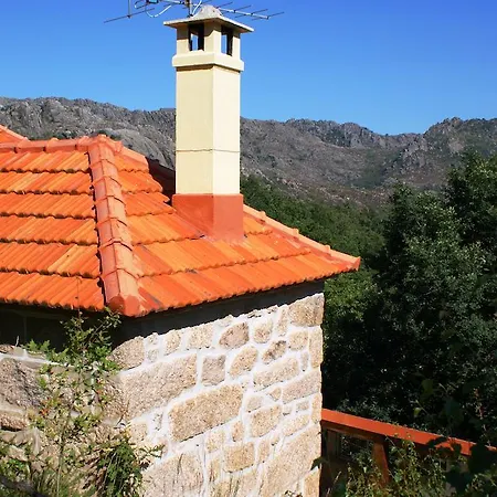 Feriehus Recantos De Castro - Casa Do Barreiro Castro Laboreiro